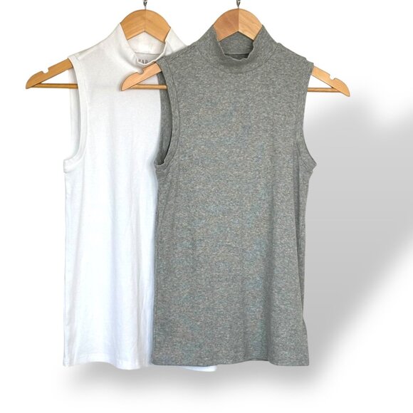 Bundle of 2 Gap Ribbed Mock-Neck Tanks (1 Grey 1 White) Women's Size Small - Picture 1 of 9